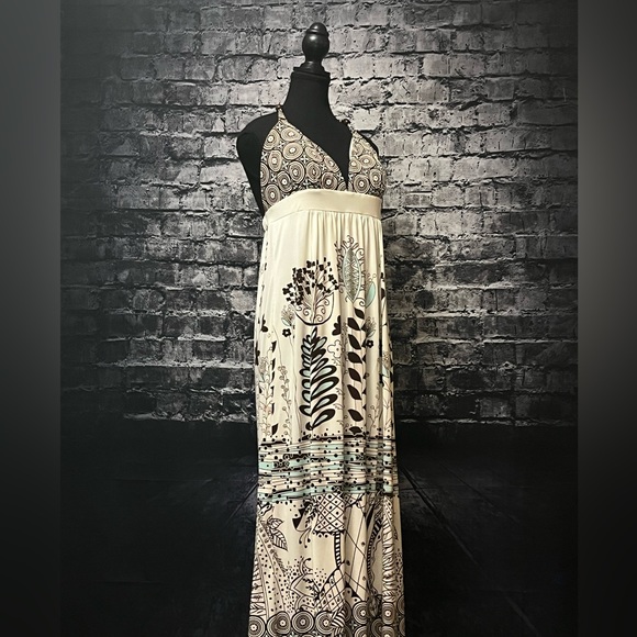 Alyn Paige New York Dress - Picture 5 of 5